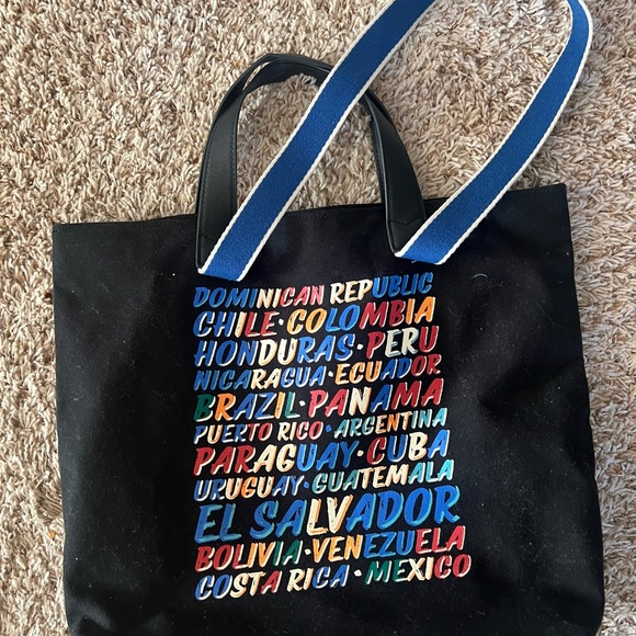 Cute Hispanic pride tote bag with countries written in front. - Picture 5 of 7